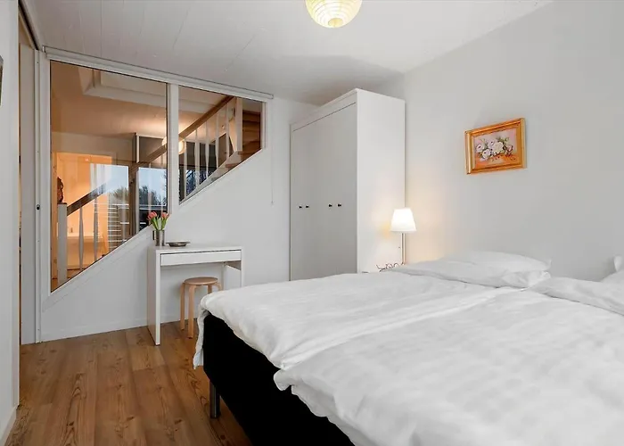 Holiday home Bv430-esbjerg-v-sjelborgdalen-40 *